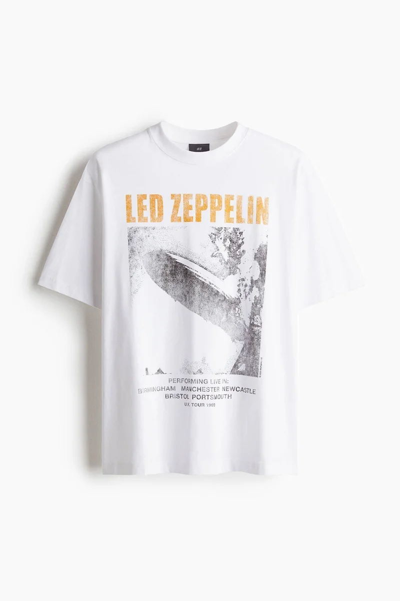 اتش اند ام تيشيرت مطبوع بقصة فضفاضة